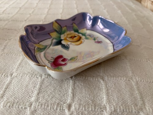 Trinket pin dish - pin,