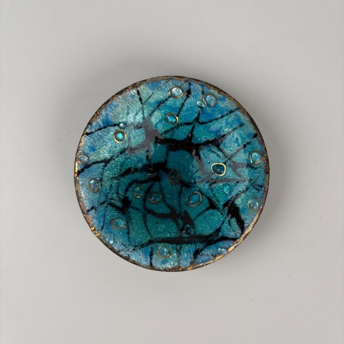 Vintage enamel pin - a, dish