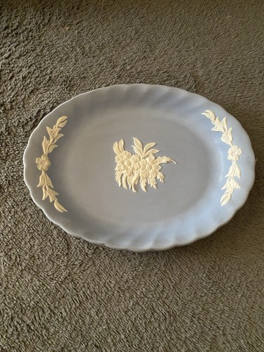 Wedgwood blue jasperware oval - wedgwood,