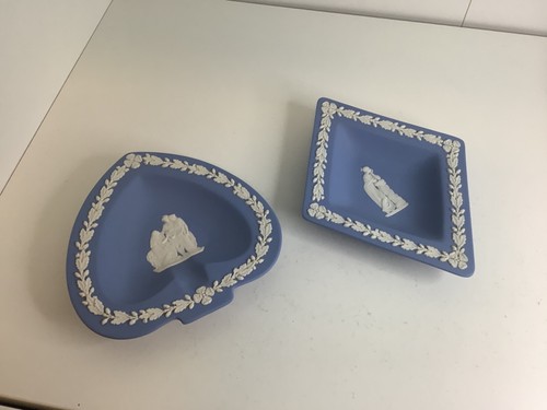 Jasper ware wedgwood - ware, blue