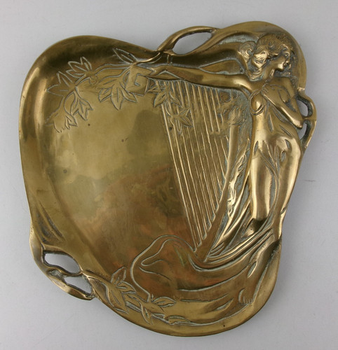 Lovely old large - lovely, pin