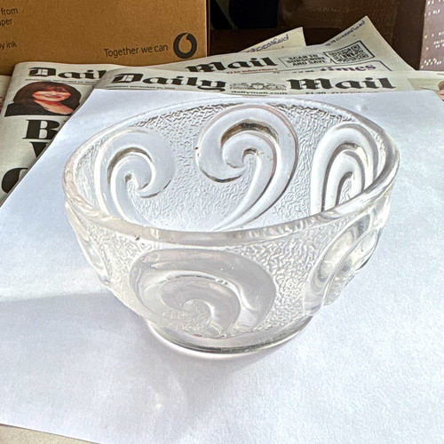 Small clear glass round swirl - glass,