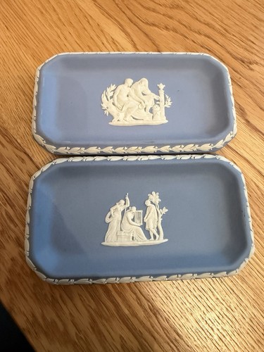 Wedgwood jasperware pin - jasperware, tray