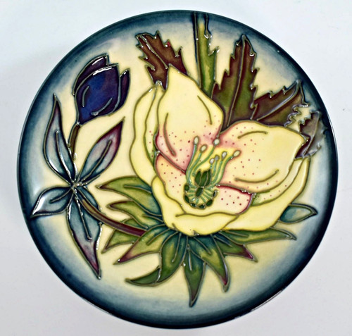 Moorcroft hellebore pin dish - pin,