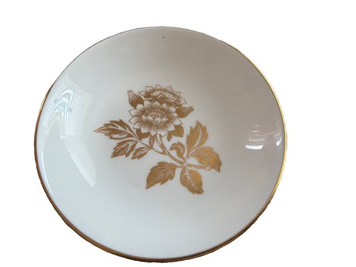 Wedgwood bone china gold - china,