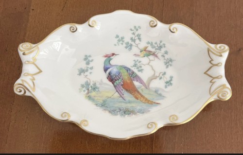 Royal crown derby oval - crown, pin