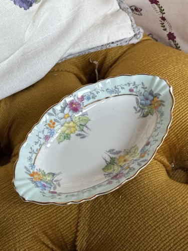 Small foley bone china pin - china, /