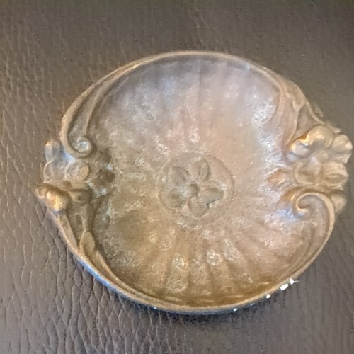 Vintage brass naturalistic pin - naturalistic,