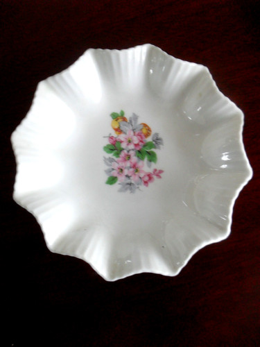 Pin trinket dish with - with, apple