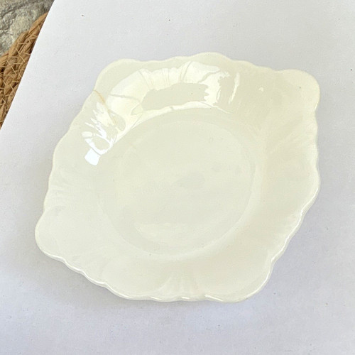 Unmarked white ceramic square - unmarked,