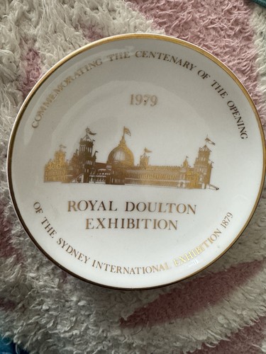 Vintage royal doulton - royal,