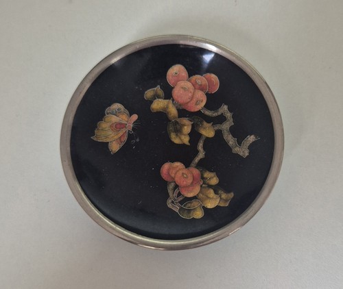 Vintage enamel pin - enamel,