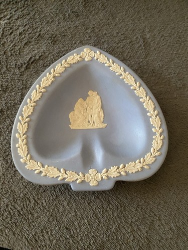 Wedgwood blue jasperware - blue, spade
